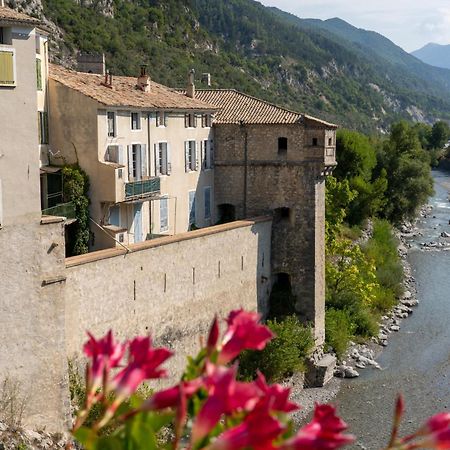 L'Orbitelle Apartment Entrevaux Luaran gambar
